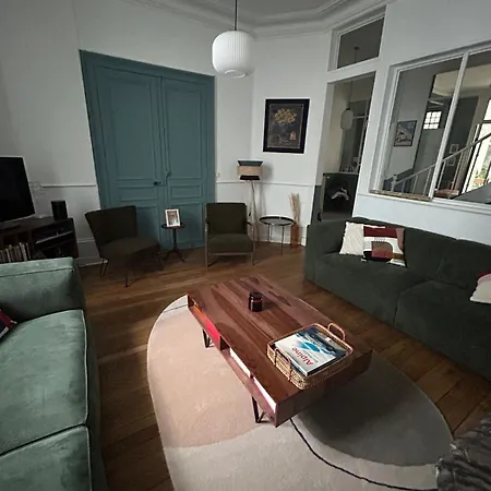 וילה Gem With Garage For Motorsport Fans