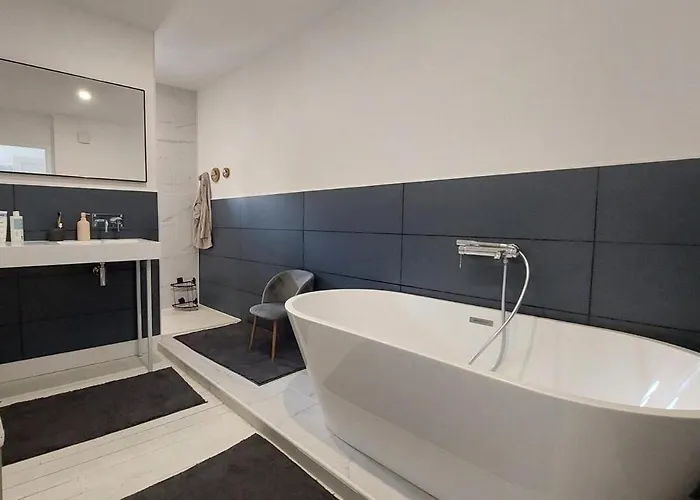 Gem With Garage For Motorsport Fans Villa Le Mans