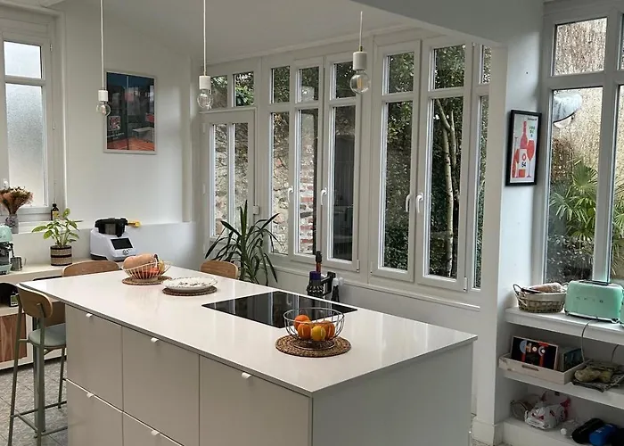 Gem With Garage For Motorsport Fans Villa